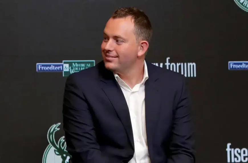 Milwaukee Bucks przedłużają kontrakt z GM-em Jonem Horstem