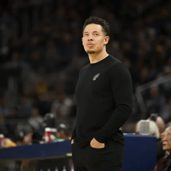 Mitch Johnson nowym trenerem Spurs