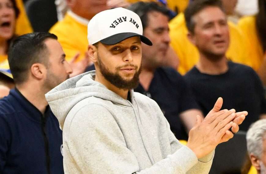 NBA: Stephen Curry wraca wspomnieniami w autobiografii „Shot Ready”