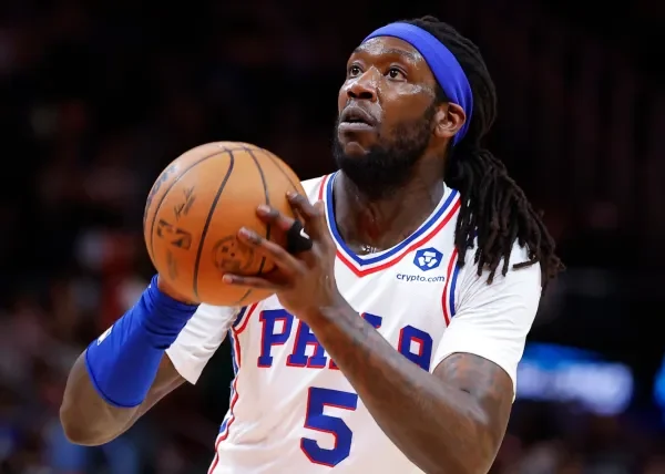 Montrezl Harrell opuszcza Australię i odpowiada na zarzuty o doping