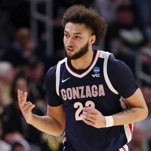 Lakers podpisują Antona Watsona i Nate’a Williamsa