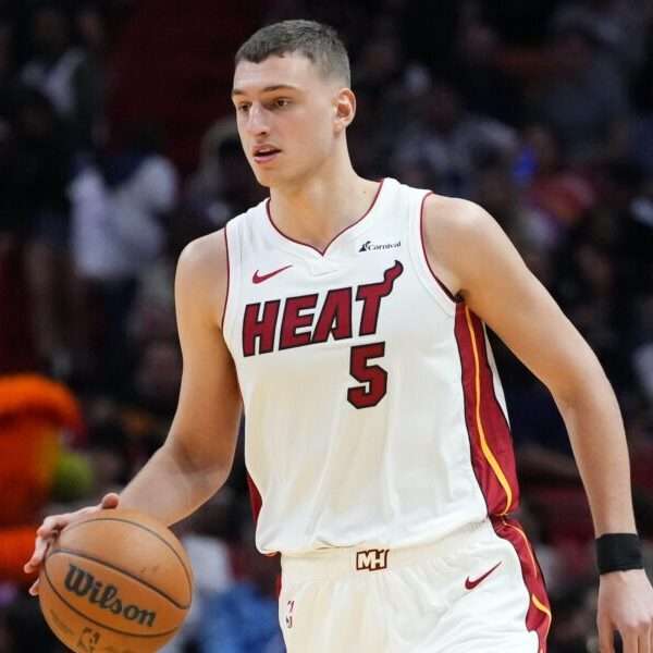 Heat podpisują nowy kontrakt z Nikolą Joviciem
