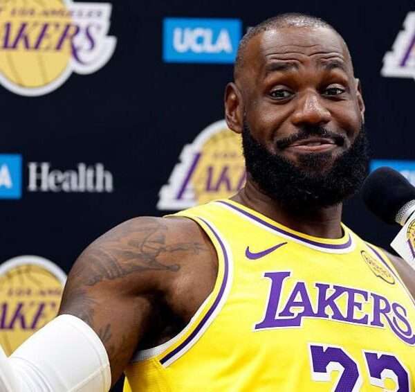 LeBron James opuści początek sezonu 2025/26