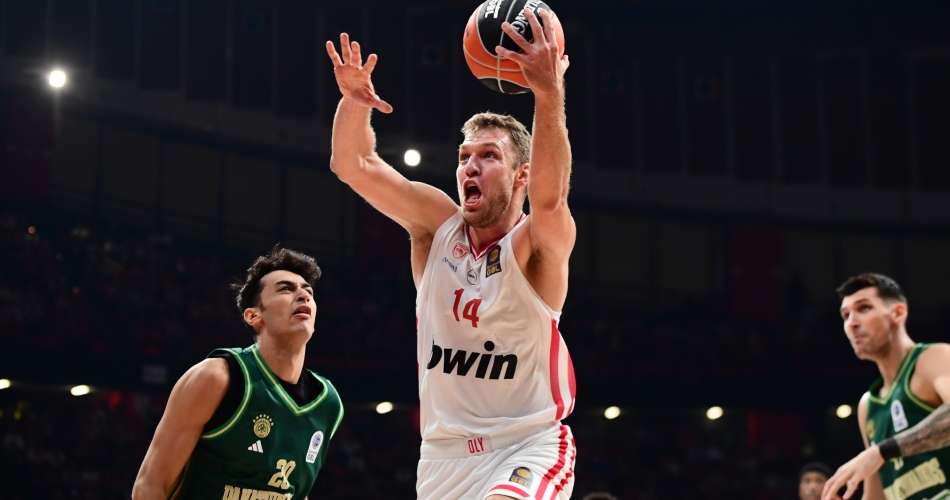 Sasha Vazenkov Olympiakos