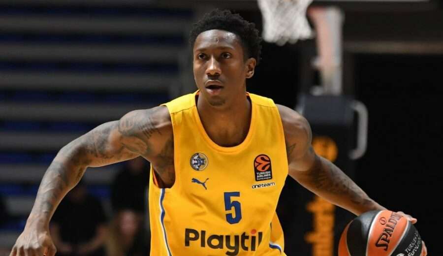 Saben Lee zmienia Olympiacos na Efes