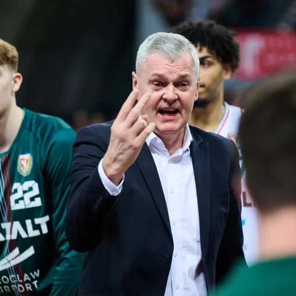 Trzęsienie ziemi we Wrocławiu! Ainars Bagatskis zwolniony ze Śląska
