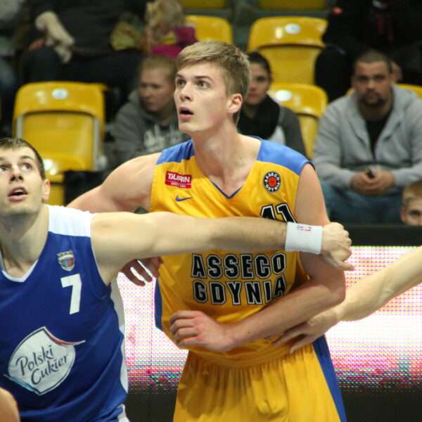 Jakub Parzeński dołącza do Energa Czarnych Słupsk