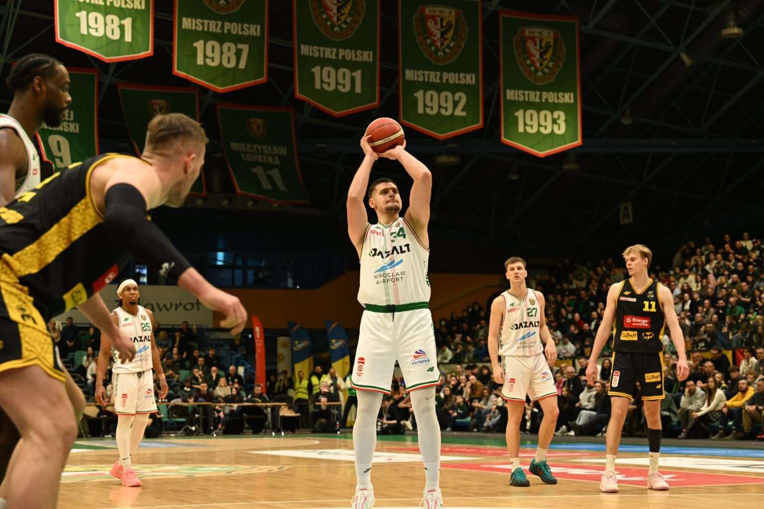 Wyrównana końcówka dla Hamburg Towers