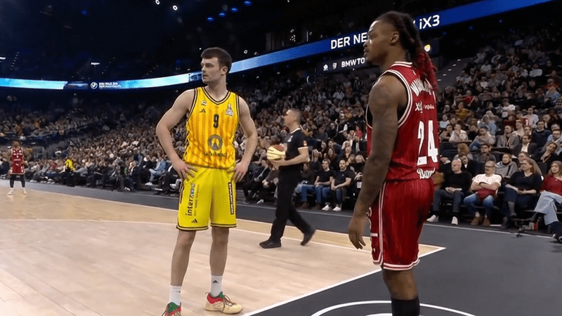 Sensacja w finale! Baskets Bamberg wyrywa Puchar Niemiec z rąk Alby Berlin