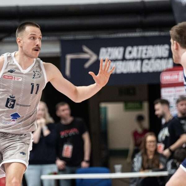 Dziki Warszawa nie dają się „użądlić”! Arka Gdynia pokonana w stolicy