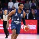 Anadolu Efes Jordan Loyd