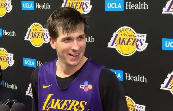 Status Dončicia i Reavesa przed pierwszym meczem potwierdzony