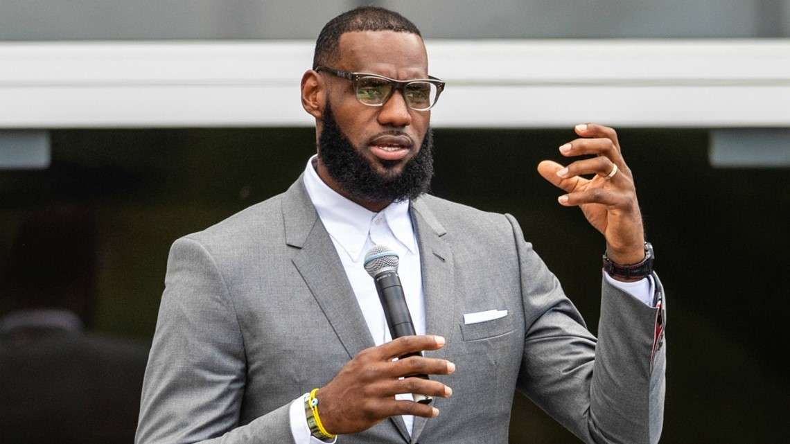 LeBron James Lakers Las Vegas