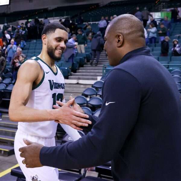 Historyczny dublet w Cleveland: Tristan Enaruna i Liron Fanan z nagrodami G League!