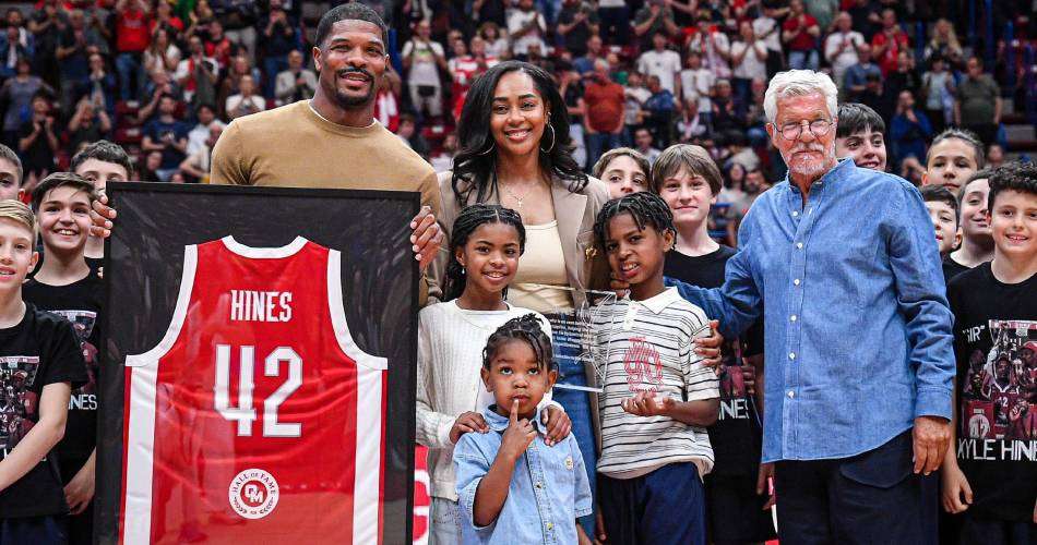 Kyle Hines Armani Olimpia Milano