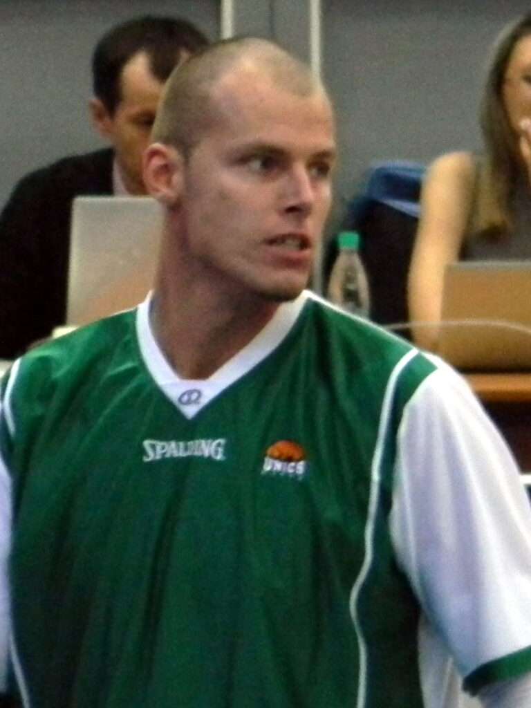 Maciej Lampe