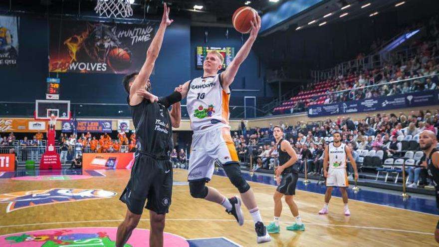 Łukasz Kolenda Manresa debiut